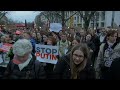 LIVE: Alexiei Navalny supporters hold vigil in front of Russian embassy in Berlin  - 01:14:59 min - News - Video