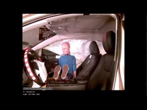 Video de la prueba de accidente de Lexus RX desde 2008