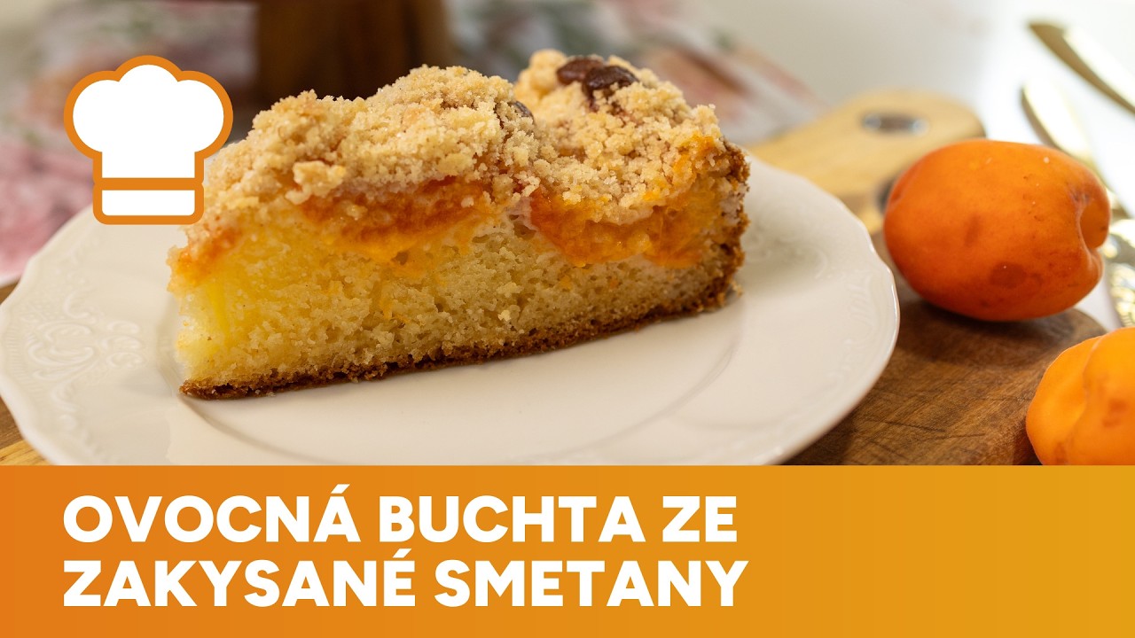 Ovocná buchta ze zakysané smetany je úžasně vláčná a voňavá