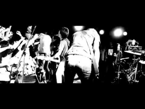A GLOSSY DEMOCRACY / locofrank