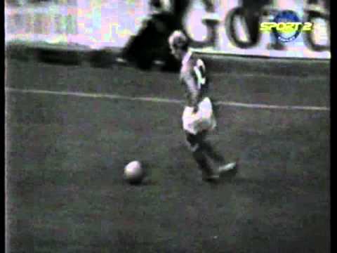 Denis Law - The King