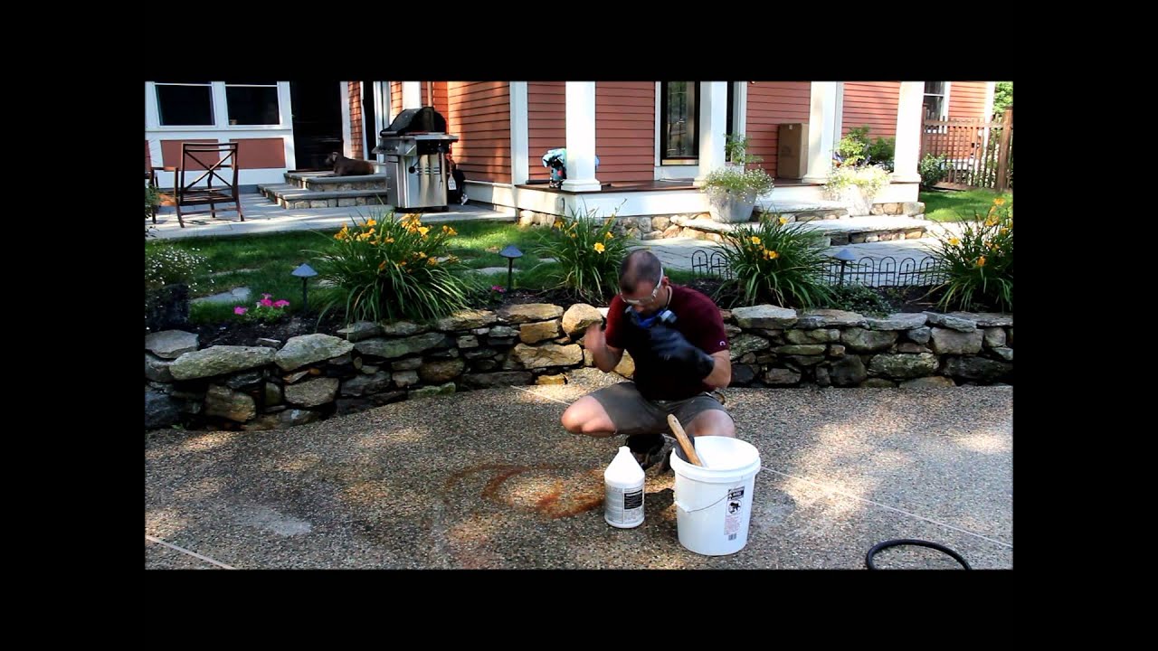 Muriatic Acid Removing A Rust Stain From Concrete Youtube