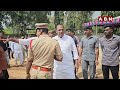 ఏం చూస్తావ్ ? నా భూమినే కబ్జా చేస్తార్రా?..కోపంతో ఊగిపోయిన మల్లారెడ్డి | Mallareddy Vs Police | ABN  - 02:26 min - News - Video