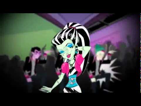 Monster High: New Ghoul at School'