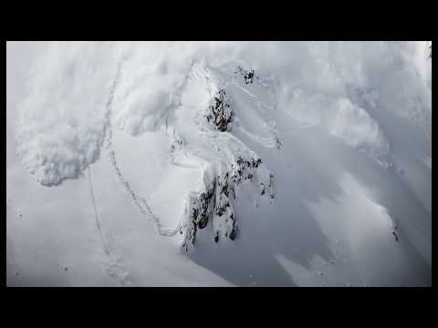 Avalanche Escape - Julien Lopez - Extreme Skier