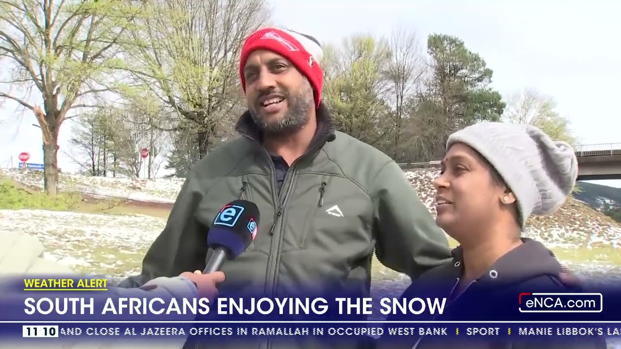 Weather Alert | South Africans enjoying the snow