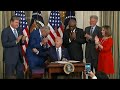 Biden signs massive climate and health care bill  - 01:40 min - News - Video