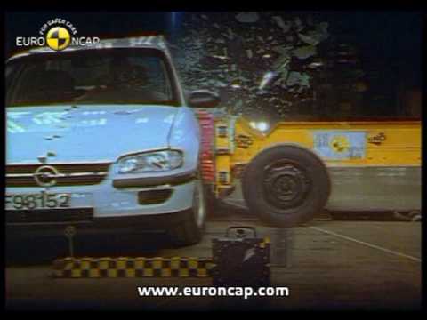 Відео краш-тесту Opel Omega седан 1999 - 2003