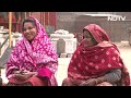 Ram Mandir में काम कर रहे मजदूरों ने क्या कहा? सुनिए | Ayodhya | Ram Temple | Pran Pratishtha  - 09:10 min - News - Video
