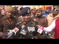 Ayodhya Ram Mandir: अयोध्या में राम भक्तों की बेकाबू भीड़ को देख Police ने बढ़ाए सुरक्षा इंतजाम  - 03:53 min - News - Video