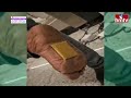 కస్టమ్స్ ఆఫీసర్లకు షాకిచ్చిన స్మగ్లర్లు |  Customs Officers Raids | Jordar News | hmtv  - 01:09 min - News - Video