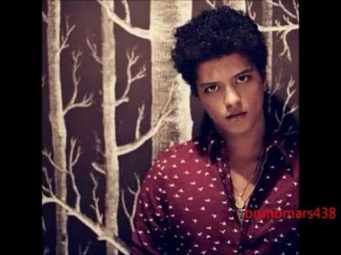 Bruno Mars ft. Vanness Wu - Knockin' On Your Door