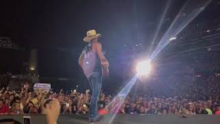 Gillette Stadium Crowd Shows Kenny Chesney The Love