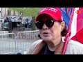 Trump divides crowd outside NYC courthouse | REUTERS  - 00:57 min - News - Video