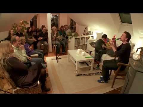 Aleks - Christoph Pepe Auer & Manu Delago - Turntabla vs. Pepephon