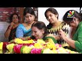 Live : చంద్ర మోహన్ ఇంటి దగ్గర పరిస్థితి | Chandra Mohan House Exclusive Visuals | IndiaGlitz Telugu  - 00:00 min - News - Video
