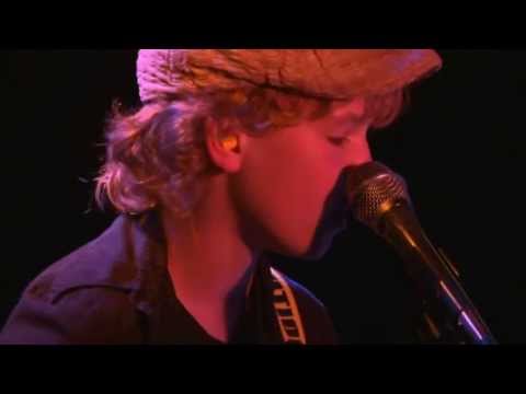 They don't know about you - Ian Perry - Live at the Queens - Sunday May 26 2013