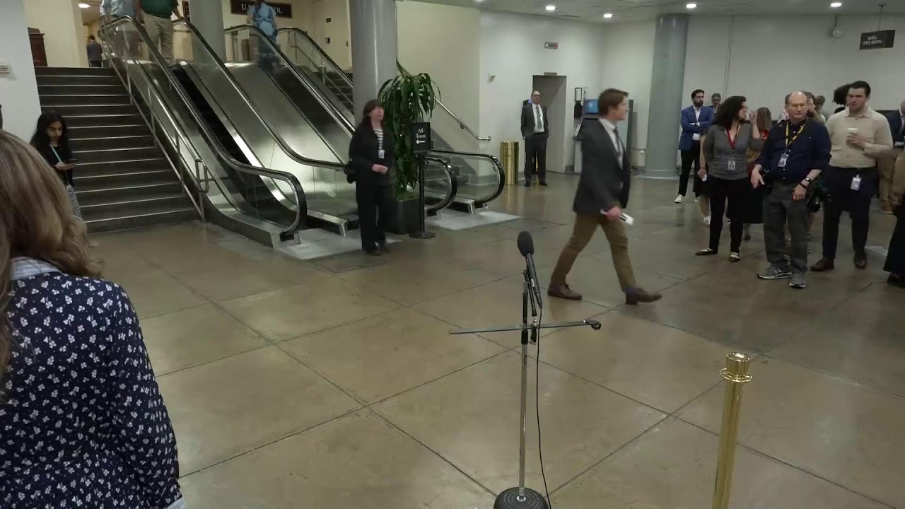 LIVE: View outside US Senate meeting on Iran