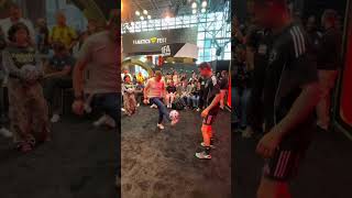 A champion never loses his touch! 😮‍💨?? #delpiero #FIFACWC #freestyle #fanaticsfest #juventus