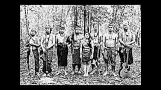 Nading Rhapsody - Bujang Senang (Sarawak folk song) - Live Recording