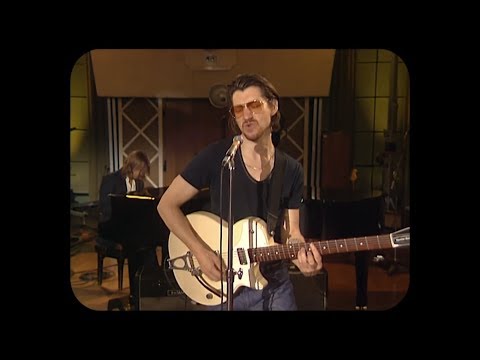 Arctic Monkeys - One Point Perspective live 2018 BBC