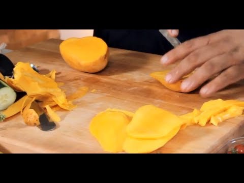 How to Peel & Cut Mangoes - Tips For Properly Slicing Mango - YouTube