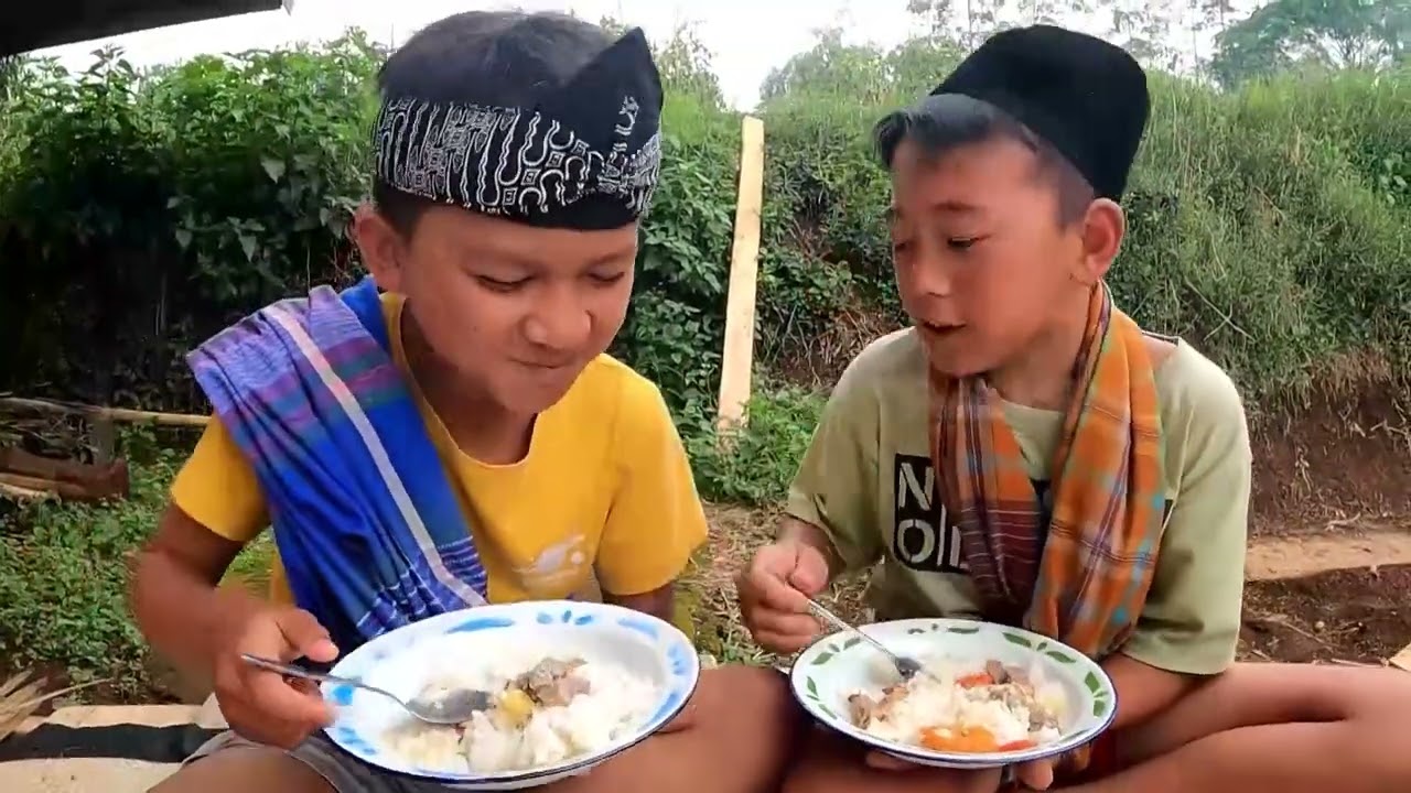 [FULL] PESAWAT KERTAS TERBANG TAK TERBATAS | SI BOLANG (24/06/24)