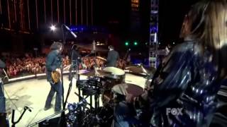 Joe Nichols  -   Tequila Makes Her Clothes Fall Off  ((Live))