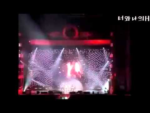 f(x) - Mr. Boogie - Krystal fainted - Lotte Duty Free Concert (FANCAM)