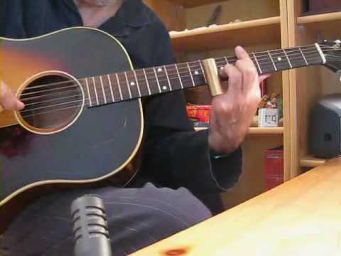 Sunday morning blues - Open C tuning -Gibson J 45