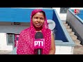 LPG Cylinder में मिली 100 रुपये की छूट, PM Modi का महिलाओं ने किया शुक्रिया | Aaj Tak News  - 02:35 min - News - Video