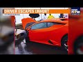 Orange Lamborghini Crashes On Mumbai Coastal Road | Driver Escapes Unhurt | News9  - 04:02 min - News - Video