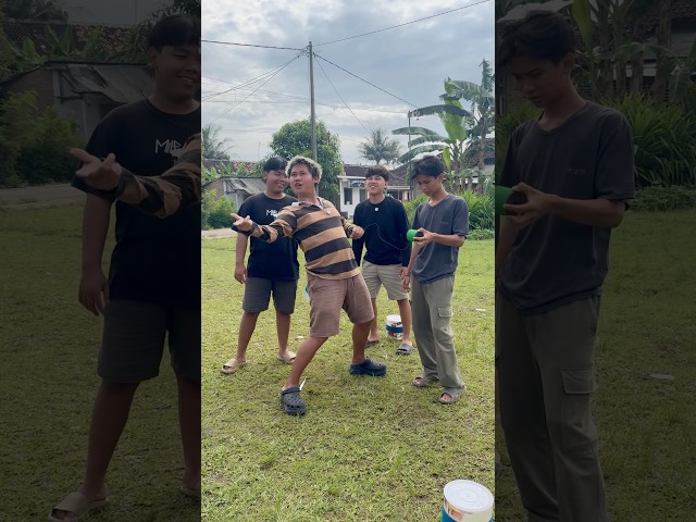 Kalian pernah ga si abis sebotan ujung benangnya di kerjain gini? #kocak #lucu #ngakak #layangan