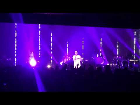 Jorja Smith - I Am (LIVE in LNDN)