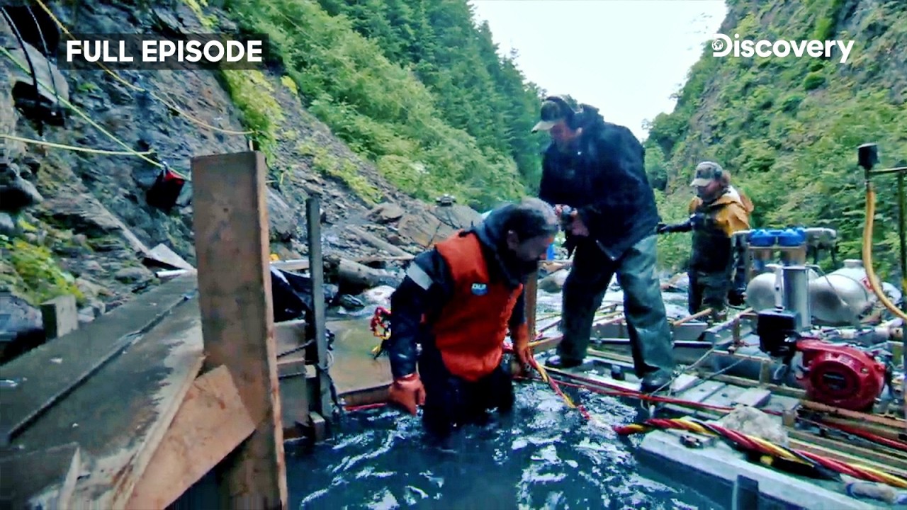 The Alaskan Mining Crew on the Hunt for Gold! | Gold Rush: White Water S4 E7 | Discovery Channel