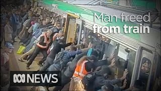 澳洲男子腿卡月台縫隙，乘客推火車救人
