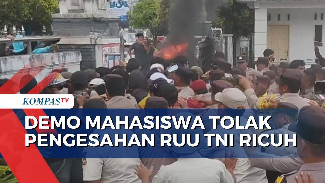 Demo Mahasiswa Tolak Pengesahan RUU TNI di DPRD Pematang Siantar Ricuh, 3 Orang Sempat Ditangkap
