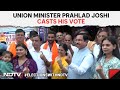 Lok Sabha Elections 2024 | Union Minister Prahlad Joshi Casts His Vote