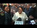 Phase 5 Voting: Mayawati ने Lucknow में डाला Vote, लोगों से पहले मतदान फिर जलपान की की अपील  - 04:14 min - News - Video