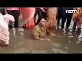 Video: Jharkhand MLAs Mud Water Bath Over Poor National Highway
