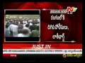 Fight Between TRS and Congress Leaders at Gadwal