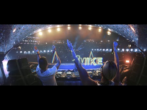 Dimitri Vegas & Like Mike & W&W & Fedde Le Grand - Clap your Hands (Official Music Video)