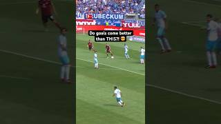 That LINESMAN‘s Reaction 😬