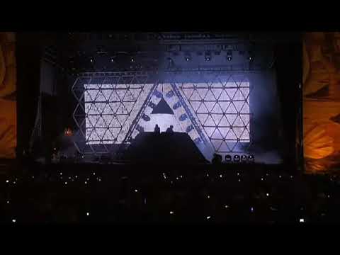 Daft punk performing television rules the nation/crescendolls live at lollapalooza