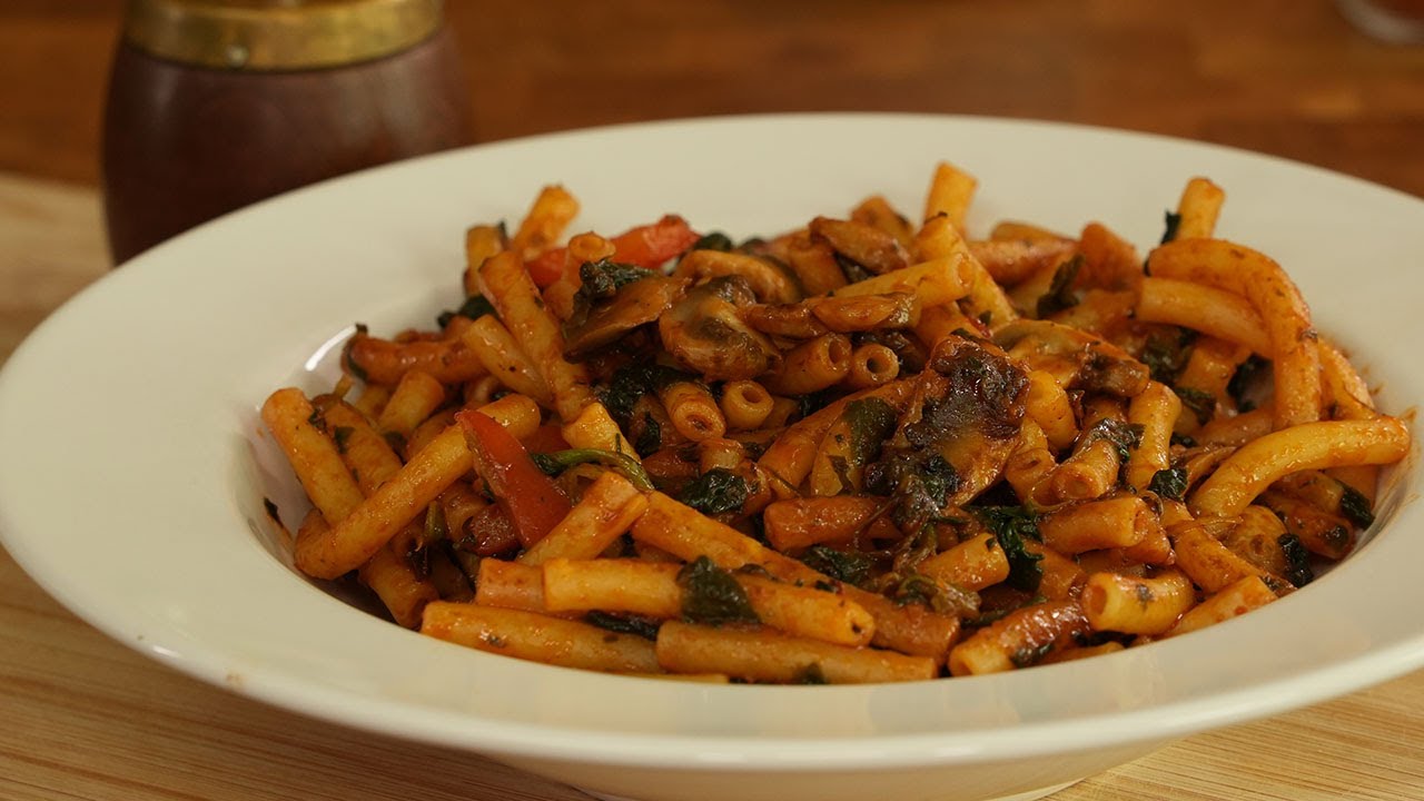 Pasta with chilli sauce: You simply must try this recipe!