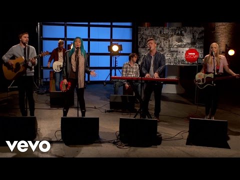 Sheppard - Let Me Down Easy - Vevo dscvr (Live)