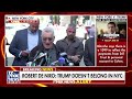 Robert De Niro tears into ‘tyrant’ Trump outside Manhattan courthouse - 05:09 min - News - Video