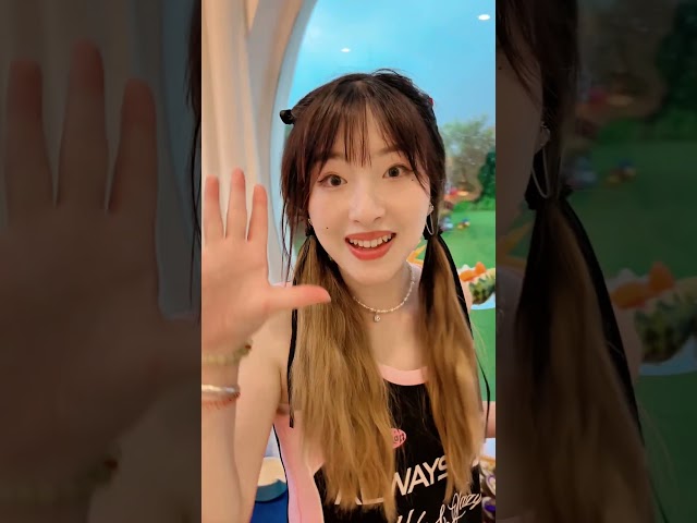 全员穿球衣的10岁生日派对，太热闹啦🎉@July.JJJJJJ @MissJuly-English @July.j-Spain#blackpink #jump