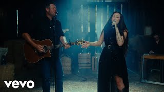 Noah Cyrus - New Country (Official Video) ft. Blake Shelton
