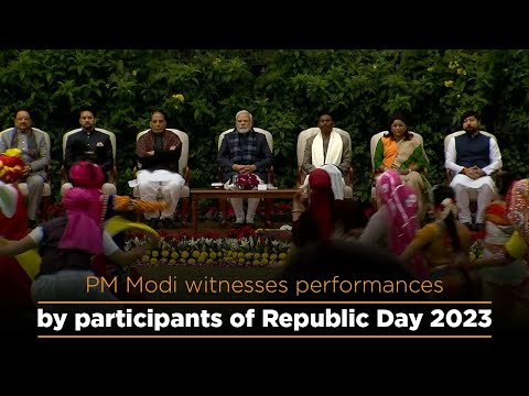 PM Modi witnesses performances by participants of Republic Day 2023